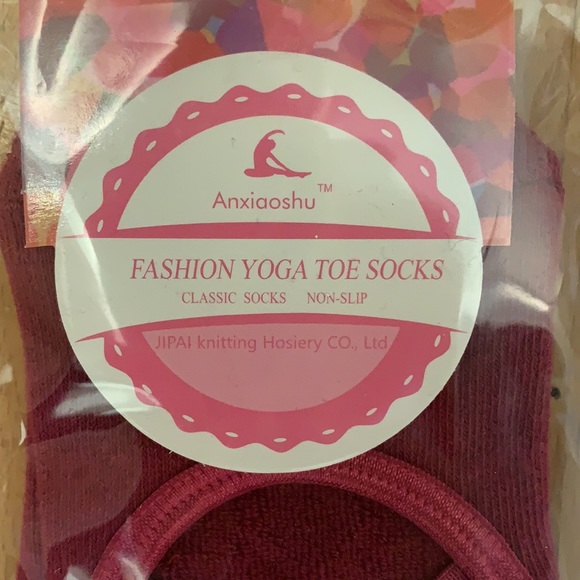 Yoga toe socks - 2 Pair! - Picture 2 of 4